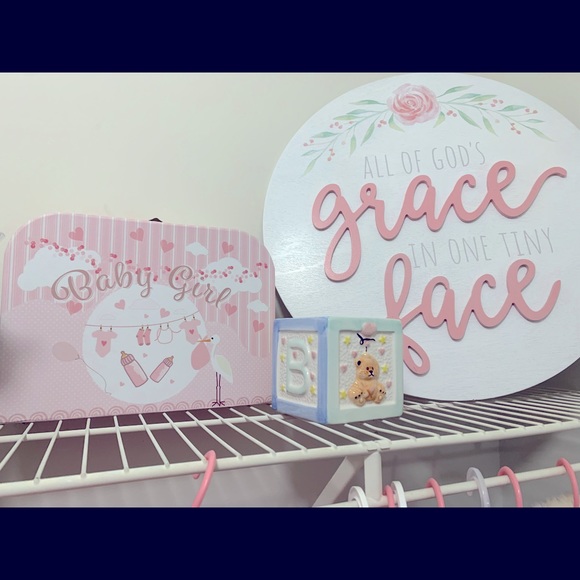Baby decor . Picture, abc vase and baby storage box - Picture 1 of 1